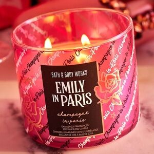 🕯️BATH & BODY WORKS 🕯️ lIMITED EDITION 🕯️Champagne In Paris 3-Wick Candle